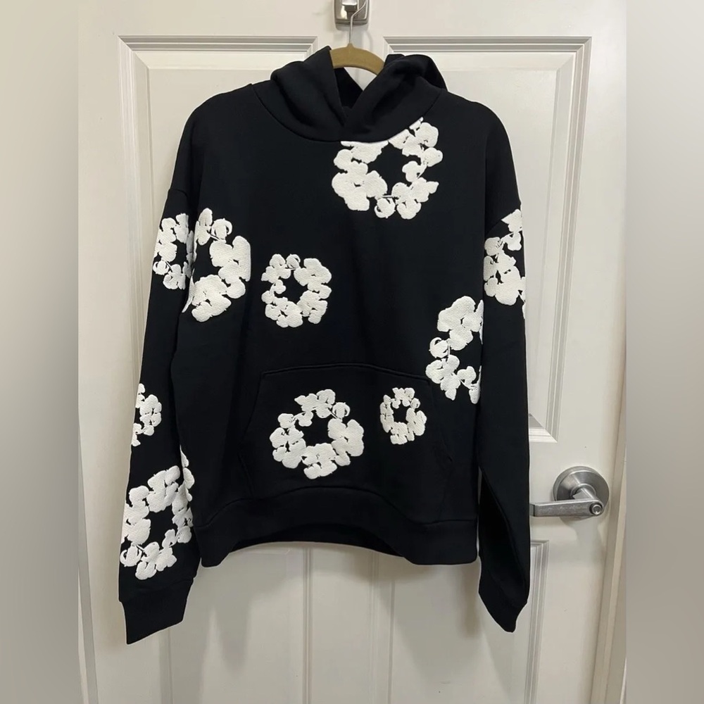 denim tears black and white sweater hoddie top
